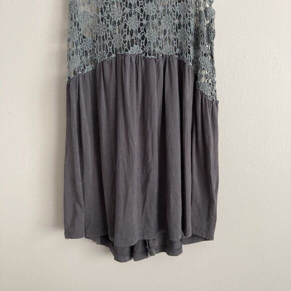 POL Womens Gray Crochet Tank Top Open Back Size Medium Girly Boho Festival - Picture 5 of 11